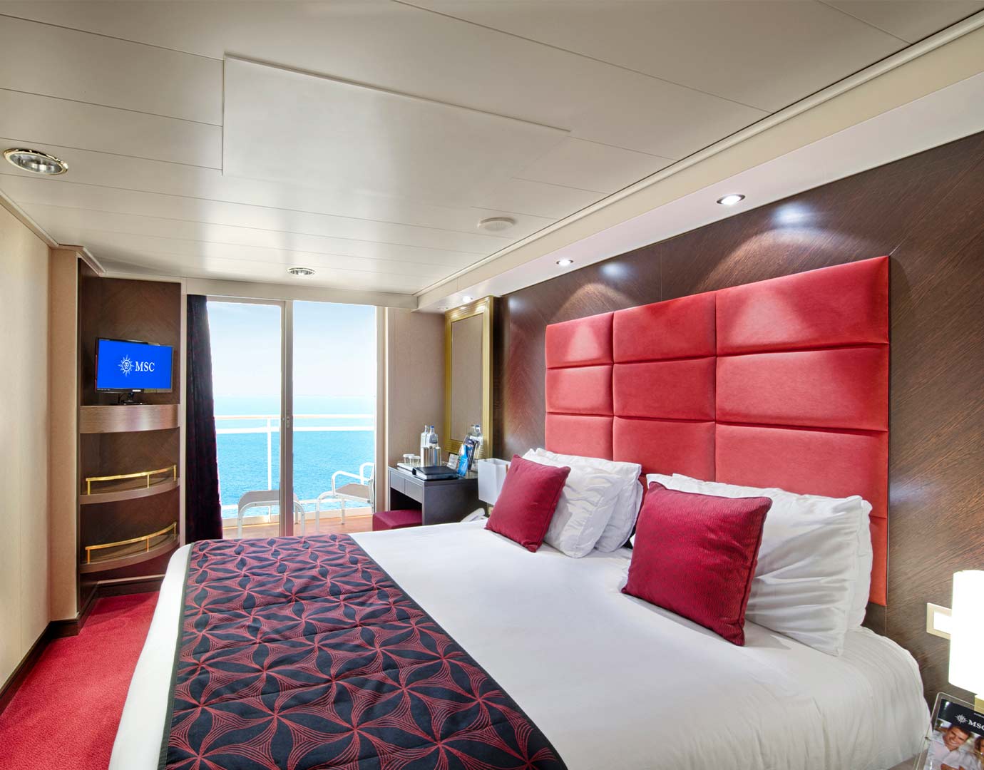 MSC Divina, junior balcony cabin| MSC Cruises MSC Divina, junior balcony cabin| MSC Cruises